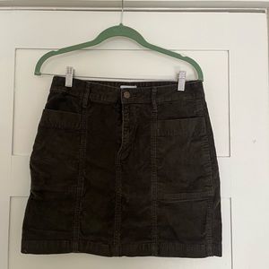 Size 8 Olive Old Navy Mini Skirt